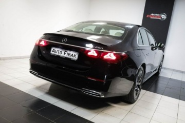 Mercedes Klasa E W214 Sedan 2.0 200 204KM 2024 Mercedes E 200 4Matic*Salon Polska*Pakiet, zdjęcie 12