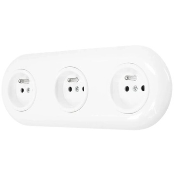 Trzy gniazda pojedyncze retro z ramką biały styl loft