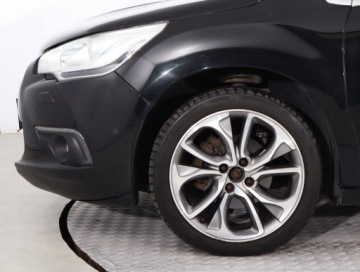 DS 4 I Hatchback (Citroen) 1.6 HDi 112KM 2011 Citroen DS4 1.6 HDi, Navi, Xenon, Klima, zdjęcie 14