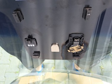 HYUNDAI TUCSON II III SKLO (OKNO) PŘEDNÍ ČELNÍ SENZOR SENSOR