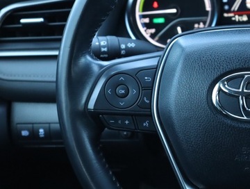 Toyota Camry IX Sedan 2.5 Hybrid Dynamic Force 218KM 2021 Toyota Camry 2.5 Hybrid, Salon Polska, zdjęcie 19