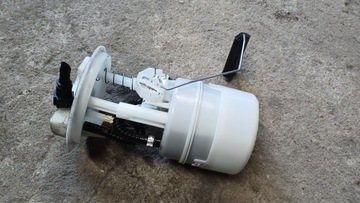 NISSAN PULSAR 1.2 DIG-T ČERPADLO PALIVA 170401KC0B