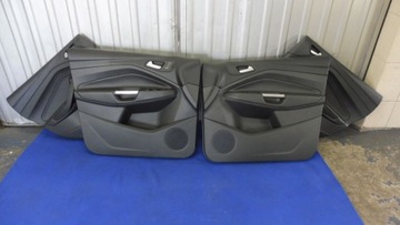 BOCZKI TAPICERKA DRZWI FORD KUGA MK2 2018R