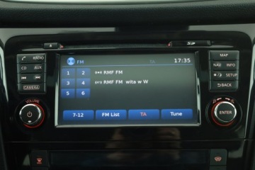 Nissan Qashqai II Crossover 1.2 DIG-T 115KM 2014 Nissan Qashqai 1.2 DIG-T, Skóra, Navi, Klima, zdjęcie 11