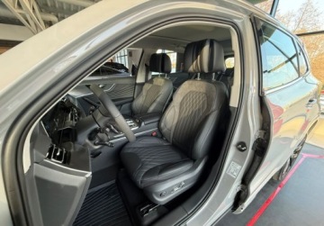 Hongqi HS5 2025 Hongqi HS5 2.0T AWD 245KM 2.0 Benzyna 245KM, zdjęcie 4