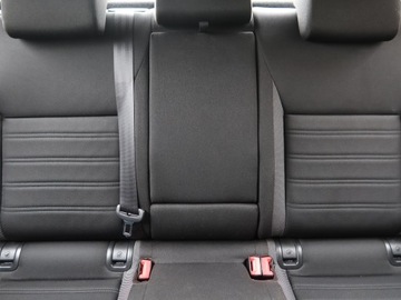 Skoda Octavia III Liftback Facelifting 1.5 TSI ACT 150KM 2019 Skoda Octavia 1.5 TSI, Salon Polska, Klima, zdjęcie 9