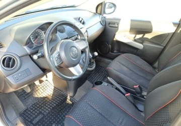 Mazda 2 II Hatchback 3d Facelifting 1.3 MZR 75KM 2011 Mazda 2 1.3 75KM PB FVmarza Serwis ASO GWARANCJA 1.3 Benzyna 74KM, zdjęcie 12