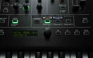 Синтезатор - Roland System 8 Aira