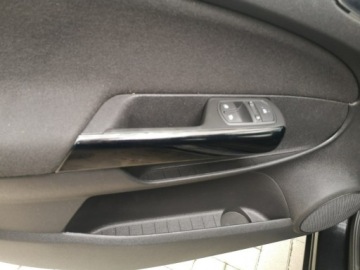 Opel Corsa D Hatchback 5d Facelifting 1.2 Twinport ECOTEC 85KM 2013 Opel Corsa 1.2 Benzyna 86KM Klimatyzacja Elektryka, zdjęcie 9
