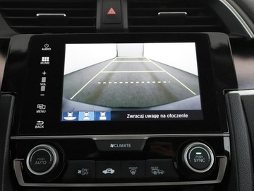 Honda Civic X Sedan 4d 1.5 VTEC Turbo 182KM 2017 Honda Civic automat LED navi klima auto kamera i, zdjęcie 23