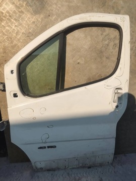 DVEŘE PŘEDNÍ LEVÝ RENAULT TRAFIC II 01-14 50