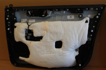 КОМПЛЕКТ ОБИВКИ ДВЕРНЫХ БОКОВИН FOCUS MK4 VIGNALE