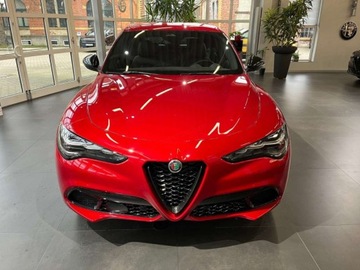 Alfa Romeo Stelvio SUV Facelifting 2023 2.0 GME Turbo 280KM 2024 Alfa Romeo Stelvio 2.0 Turbo Veloce Q4 (280KM) | Pakiet Premium Theater Sou, zdjęcie 1