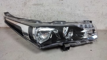 Lampa Prawy Przód Toyota Corolla E16 Na Części