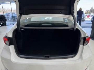 Toyota Corolla XII Sedan 1.5 VVT-i 125KM 2022 Toyota Corolla Comfort / Kamera cofania / CarPlay/, zdjęcie 15