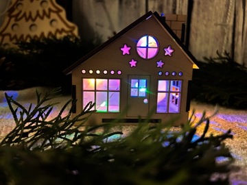 Mały domek, lampion