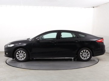 Ford Mondeo V Liftback Facelifting 2.0 EcoBlue 150KM 2019 Ford Mondeo 2.0 EcoBlue, Salon Polska, Klima, zdjęcie 2