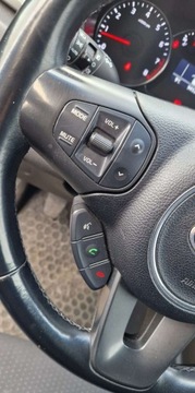 Kia Carens IV Minivan 1.6 GDI 135KM 2014 Kia Carens GDI Niski Przebieg LED Grzana Kiera Klima Tempomat 1.6 Benzyna, zdjęcie 13