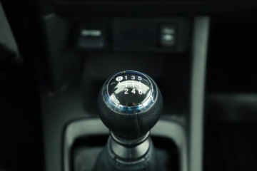 Toyota Auris II Touring Sports Facelifting 1.4 D-4D 90KM 2015 Toyota Auris 1.4 D-4D, Salon Polska, VAT 23%, zdjęcie 14