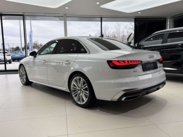 Audi A4 B9 Limousine Facelifting 2.0 35 TFSI 150KM 2022 Audi A4 Limousine S Line S tronic CarPlayAndroid Auto Podgrzewane fotele, zdjęcie 1
