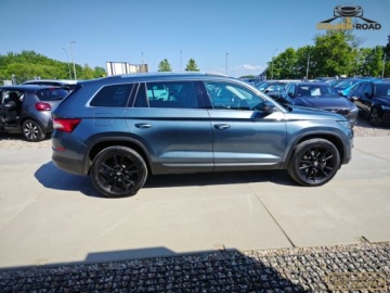 Skoda Kodiaq I SUV 2.0 TDI 190KM 2018 Skoda Kodiaq 2,0 TDI 4X4 190KM skora navi alu pdc kamera 7 osobowy oplacony, zdjęcie 4