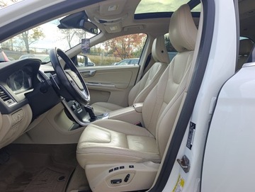 Volvo XC60 I SUV Facelifting 3.0 T6 304KM 2014 VOLVO XC60 T6, Automat, Dokumentacja Podgrzewane fotele, AWD, zdjęcie 11