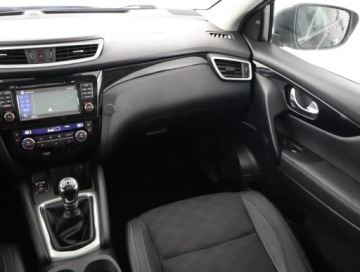 Nissan Qashqai II Crossover 1.2 DIG-T 115KM 2016 Nissan Qashqai 1.2 DIG-T, Salon Polska, Skóra, zdjęcie 7