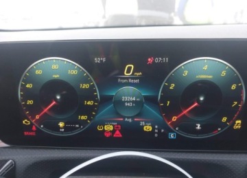 Mercedes CLA C118/X118 Coupe 2.0 250 224KM 2023 Mercedes-Benz CLA MERCEDES-BENZ CLA 250 COUPE 2.0 Benzyna 224KM, zdjęcie 11