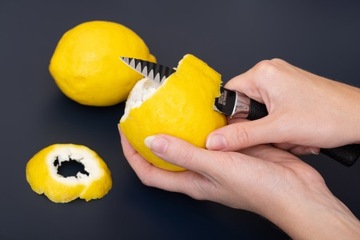 ZESTAW NOZY KUCHENNYCH KARBOWANYCH OSTRE 6 EL.