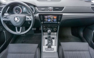 Skoda Superb III Kombi Facelifting 1.5 TSI 150KM 2019 Skoda Superb Skoda Superb 1.5 TSI Style DSG 1.5 Benzyna 150KM, zdjęcie 37