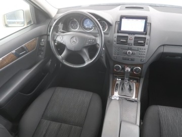 Mercedes Klasa C W204 Kombi T204 2.2 220CDI BlueEfficiency 170KM 2009 Mercedes C C 220 CDI, 167 KM, Automat, Navi, zdjęcie 6