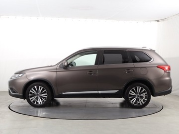 Mitsubishi Outlander III SUV Facelifting 2017 2.0 150KM 2019 Mitsubishi Outlander 2.0, Salon Polska, 4X4, zdjęcie 2