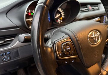 Toyota Avensis III Wagon Facelifting 2015 1.8 Valvematic 147KM 2017 Toyota Avensis 1.8 Benzyna 147KM, zdjęcie 18