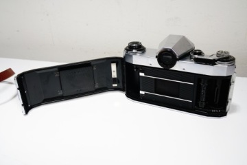 Аналоговая ретро-камера Praktica Tlova + объектив Carl Zeiss 2,8/50 мм