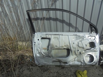 COROLLA E12 HB 01-07 3D DVEŘE PRAVÉ PŘEDNÍ