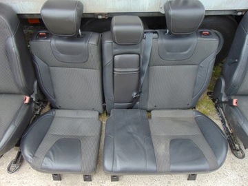 КОМПЛЕКТ ПОЛУКОЖАНЫХ СИДЕНИЙ FORD FOCUS MK3 COMBI