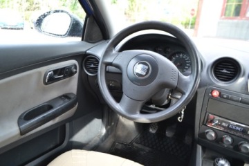 Seat Ibiza III 1.2 12V 64KM 2002 Seat Ibiza Bemowo 1.2L Benzyna, 2002 rok produkcji KOMIS TYSIAK, zdjęcie 8
