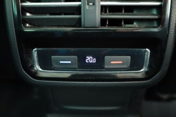 Volkswagen Passat B8 Variant 2.0 TDI BlueMotion SCR 190KM 2018 VW Passat 2.0 TDI, Serwis ASO, 187 KM, 4X4, zdjęcie 12