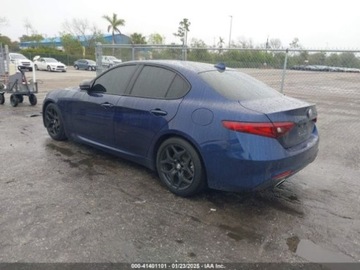 Alfa Romeo Giulia II Sedan Facelifting 2.0 Turbo 280KM 2021 Alfa Romeo Giulia 2021 2.0l 2.0 Benzyna 280KM, zdjęcie 4