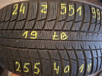 255 40 18 BRIDGESTONE BLIZZAK LM001