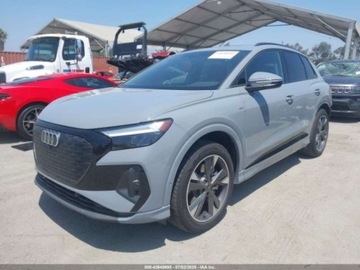 Audi Q4 2024 Audi Q4 e-tron E-TRON PREMIUM PLUS 55 QUATTRO, 2024r., 4x4, Elektryczny, zdjęcie 1