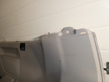 ОБИВКА БОКОВАЯ СПРАВА ЗАДНЯЯ VW T5 7H1