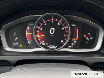 Volvo S60 II Sedan Facelifting 2.0 T3 DRIVE-E 152KM 2018 Volvo S60 FV23% SalonPL T3 RDesign Momentum Biksen, zdjęcie 23