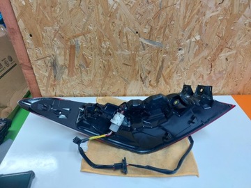 SVĚTLO PRAVÁ PRAVÝ R ZADNÍ TOYOTA CAMRY LED VIII 8 FL FACELIFT 21 ORIGINÁLNÍ