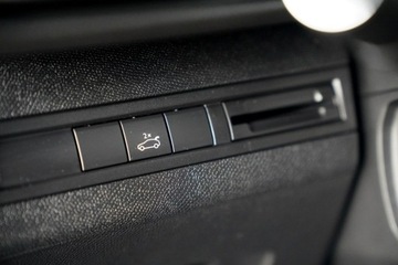 Peugeot 3008 II Crossover 1.6 THP 180KM 2020 Peugeot 3008 GT ful led skóra masaze ACC kamery, zdjęcie 18