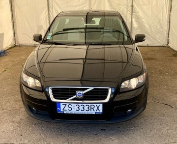 Volvo C30 Hatchback 3d 1.6 D DRIVe 109KM 2008 Volvo C30 Volvo c30 1.6 Diesel 110KM, zdjęcie 4