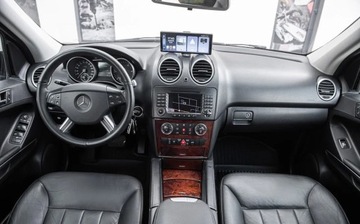 Mercedes Klasa M W164 Off-roader 3.0 V6 (320 CDI) 224KM 2006 Mercedes-Benz ML 3.0D 224KM 4matic Sport Pakiet Skora Navi Camera Alu PDc, zdjęcie 25