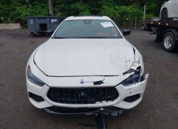 Maserati Ghibli III 2022 Maserati Ghibli 2022, 3.0L, 4x4, MODENA, od ubezpieczalni 3.0 Benzyna 424KM, zdjęcie 4