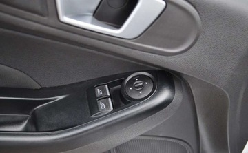 Ford Fiesta VII Hatchback 3d Facelifting 1.25 82KM 2017 Ford Fiesta LIFT 1.25 Benzyna Klimatyzacja Cz.parkowania 1.2 Benzyna 82KM, zdjęcie 22