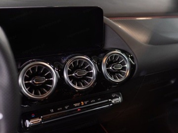 Mercedes Klasa B W247 Sports Tourer Facelifting 1.3 200 163KM 2025 MERCEDES-BENZ B Klasa 200 AMG Line 1.3 (163KM) 2025, zdjęcie 11